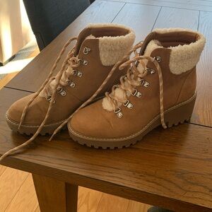 Womens Boots